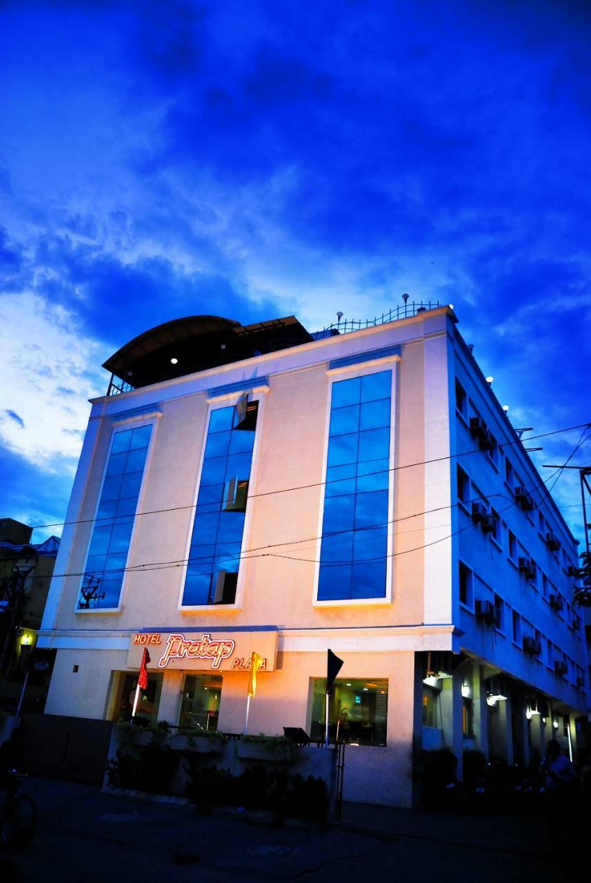 Hotel Sooriya Residency Chennai Zewnętrze zdjęcie